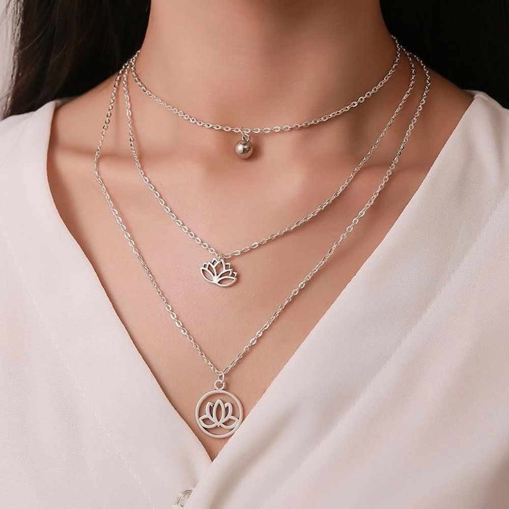 ✨Triple Layered Lotus Boho Silver Necklace NEW